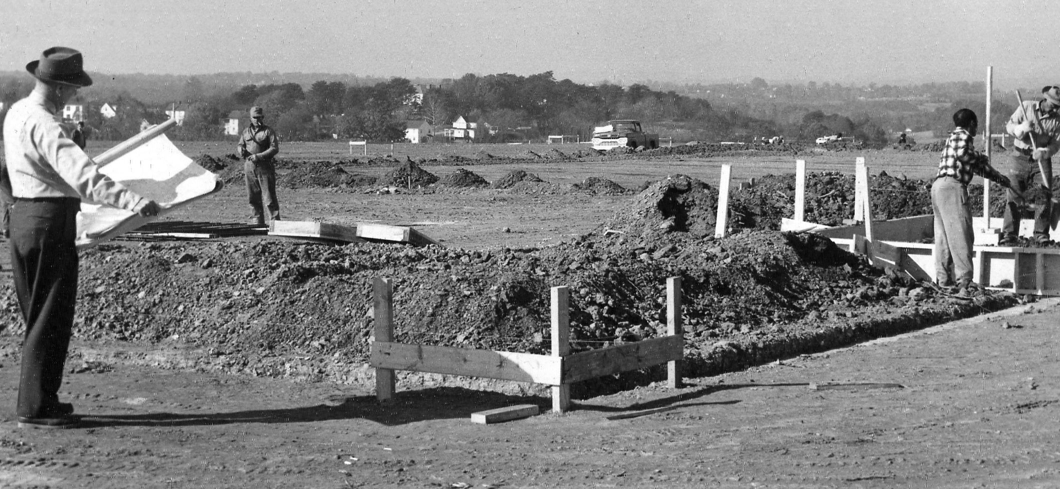 1959-11-09 Work Starts On Pittman Plaza